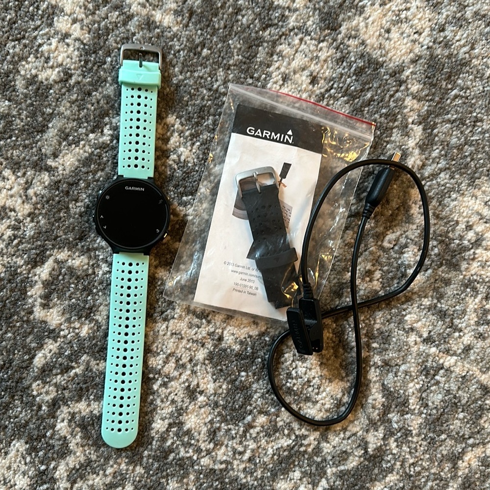 Garmin Forerunner 235